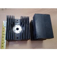 Радиаторы 2 шт. Цена за все.