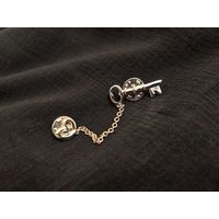 Пин двойной "ключик от сердца" Jandy Reg.