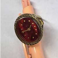 Часы Кольцо . Тикают. С рубля без МЦ.