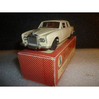 Модель авто ROLLS ROYСE Silver Shadow. A-26. СССР. Донецк. 1:43.