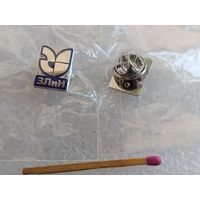 Знак-фрачник. ЗЛиН. Завод Лилья и Нормалей. г. Гомель. тяжёлый, цанга. цена за 1 шт.