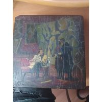 Шкатулка с росписью.