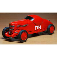 Модель автомобиля ГАЗ ГЛ-1 1:43 DiP-models