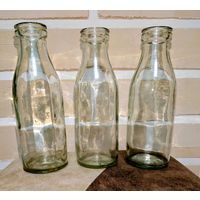 Три бутылки молочных как у Коли Герасимова)))