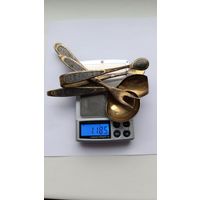 Чайный набор (4 предмета) позолота, чернь. Общий вес 118,50 грамма. Серебро 925, голова рабочего вправо, 4АСЧ(1994 год). Без вмешательств, патина.