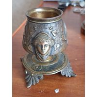 Саринная бронзовая спичечница