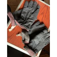 Перчатки утеплённые  НОВЫЕ ! лётного техника СССР из прочнейшей ткани. Малый-средний размер .Байковая подкладка.