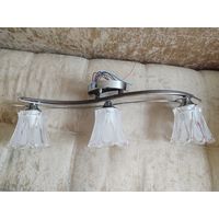 Люстра на 3 плафона