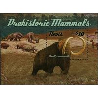 2015 Невис 3028/B367 Доисторические животные - Мамонт 9,00 евро