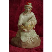 Статуэтка фарфоровая  " Иван царевич и царевна лягушка "  МФФЗ  50- е