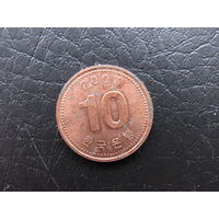 Юж.Корея. 10 вон. 2007. С 20 копеек. Распродажа коллекции. Смотрите другие лоты.