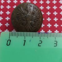 Польская пуговица с орлом(23мм), армейская, начало хх века...