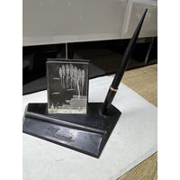 Письменный прибор.