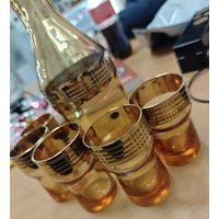 Графин и рюмки, медовое стекло, позолота. СССР, Винтаж