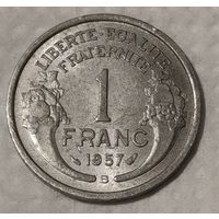 Франция 1 франк, 1957 "B" - Бомон-ле-Роже (14-7-8)