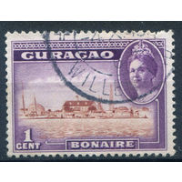 Нидерландские колонии - Кюрасао - 1943г. - ландшафты, достопримечательности, королева Вильгельмина, 1 с - 1 марка - гашёная, есть небольшой разрыв сверху справа [Mi 198]. #3-WB-81-A-1