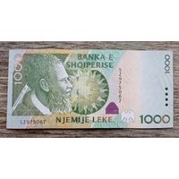 Werty71 АЛБАНИЯ 1000 лек 2011 банкнота