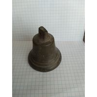 Cтаринный бронзовый колокольчик.
