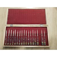 Набор денсиметров в деревянном футляре, 17шт