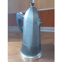 Гейзерная кофеварка ДЫМКА .