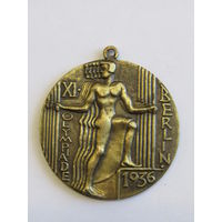 Памятная медаль XI летних Олимпийских Игр в Берлине 1936г. м