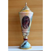 Кубок спортивный СССР 1950 г. Толкание ядра, тяжелая атлетика, гиревой спорт. Стекло полихромная печать. Латунь, штихель, 420 мм. Редкий