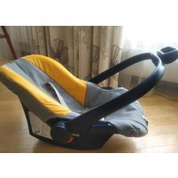 Детское автокресло Chicco Artsana universal 0+ (0-13 kg)