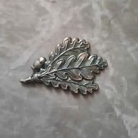 "Дубовые листья "- кокарда немецких егерей