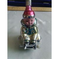 Мальчик на санках.Каталог.Сохран!