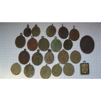 Медальоны религиозные. 22 шт. Бронза.