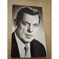 Актёр. Георгий Жжёнов.