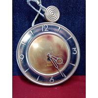 С рубля без мц. корпус от настенных часов "Маяк", СССР, диам 24см.