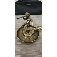 Подсвечник старинный бронза Путти