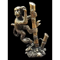 Статуэтка миниатюра Обезьяна на бамбуке Бронза