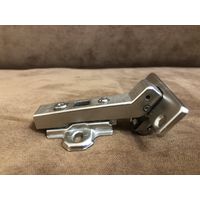 Петля мебельная HETTICH
