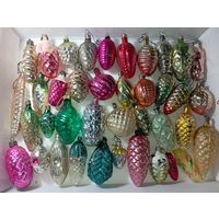 Ёлочные игрушки - шишки без повторов  39 шт . СССР
