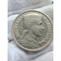 5 латов