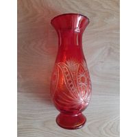 Ваза из цветного хрусталя