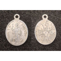 Медальон католический. Бенедикт Нурсийский.