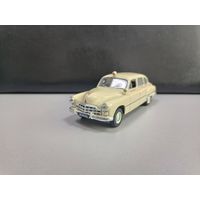 Модель автомобиля ЗиМ (ГАЗ-12) - скорая помощь (Автомобиль на службе N1)