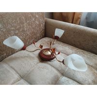 Люстра б/у на 3 плафона