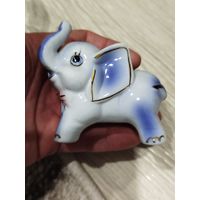 Фарфоровый слоник,с рубля