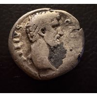 Денарий.  Адриан Конкордия.  Римская Империя. СЕРЕБРО.