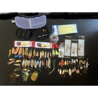 Блёсна 96 шт + подсумок + много мелочёвки