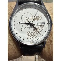 Часы Кварц на ходу состояние +