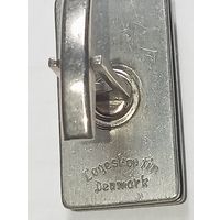 Запонка  60 х годов Lageskov tin Danmark , с натуральным камнем . Клеймо . Настолько редкая что не нашел такую в каталоге фирмы.