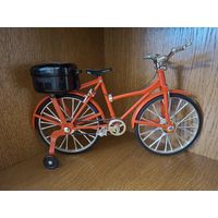 Велосипед ,едет играет музыка ,весь светится ,!980-х Австралия ,сша .