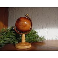 Ёлочная игрушка. Глобус. Дерево