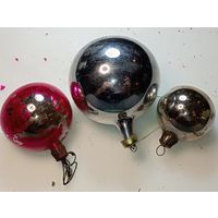 Ёлочные  игрушки ,  Шары , из СССР .