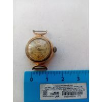 ЧАСЫ ЗАРЯ СССР (R)